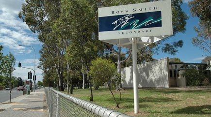 Adelaide – Ross Smith Secondary School