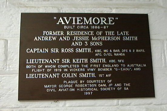 Plaque