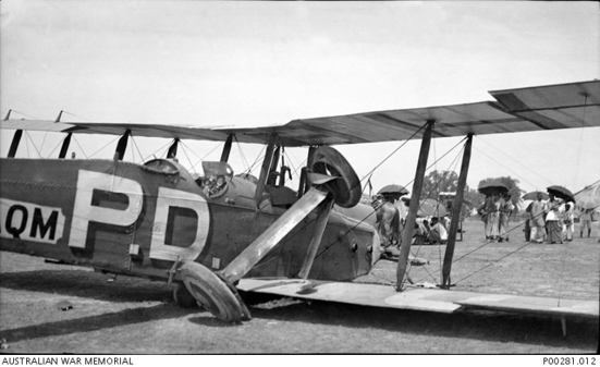 Ray Parer’s Airco DH9 crashed 