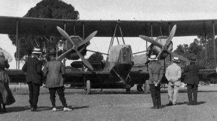 Vickers Vimy in Adelaide 1920
