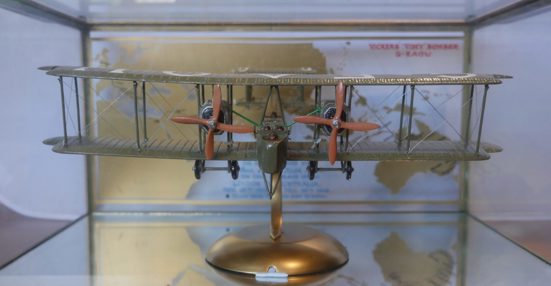 Vimy model