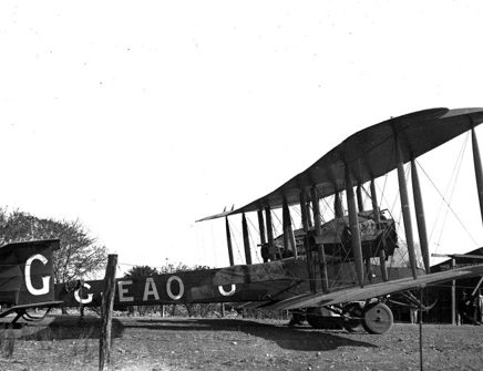 photo off the vimy landed 